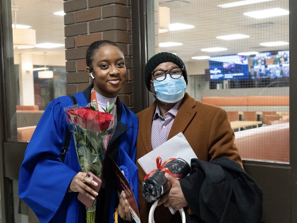 20221214_184441769_iOS